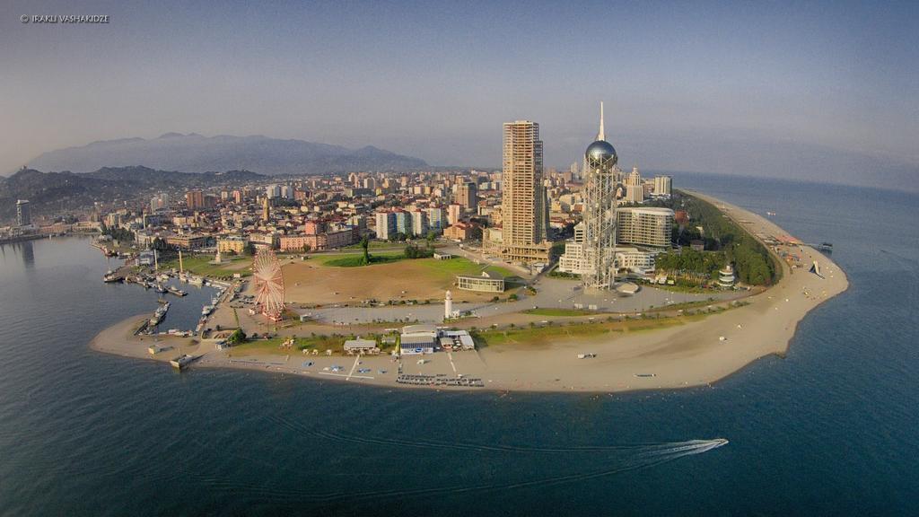 Apartment Gulia Batum Dış mekan fotoğraf